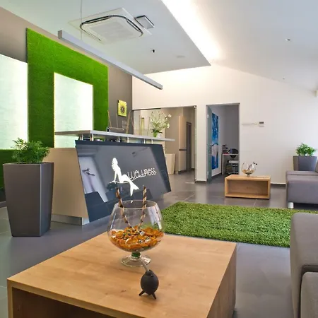 Üdülőpark Mobile Homes Victoria San Marino 4*